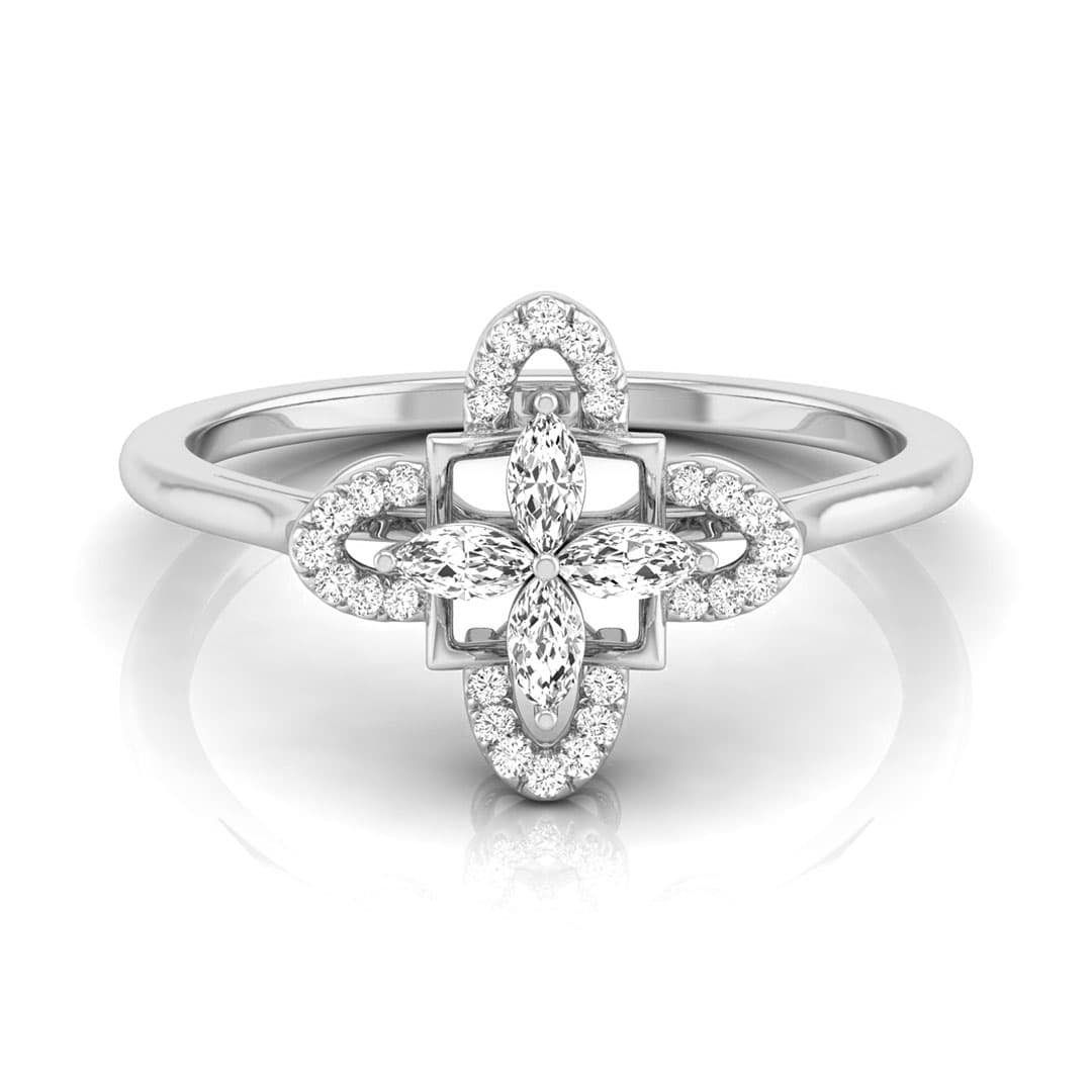 The Eloria Clover Ring